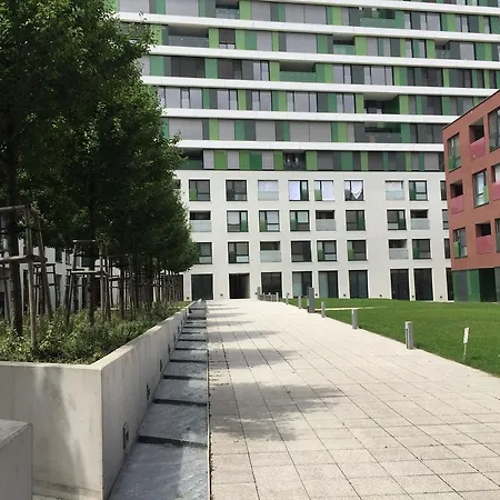 Jm Apartments Viktoria Nivy - Free Garage Parking * Bratislava