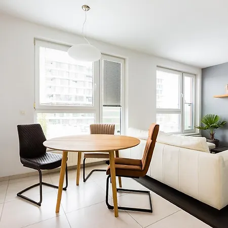 Jm Apartments Viktoria Nivy - Free Garage Parking Apartment