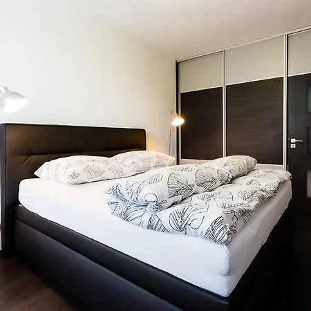 Jm Apartments Viktoria Nivy - Free Garage Parking Apartment Bratislava