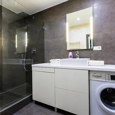 Jm Apartments Viktoria Nivy - Free Garage Parking Bratislava