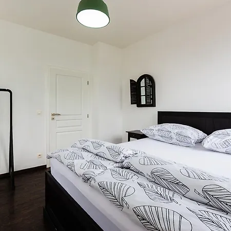 Jm Apartments Viktoria Nivy - Free Garage Parking Apartment